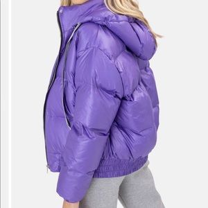 Adika purple puffer